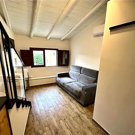 Ninetti Guest House - Apt Centro Storico CTA Exterior foto