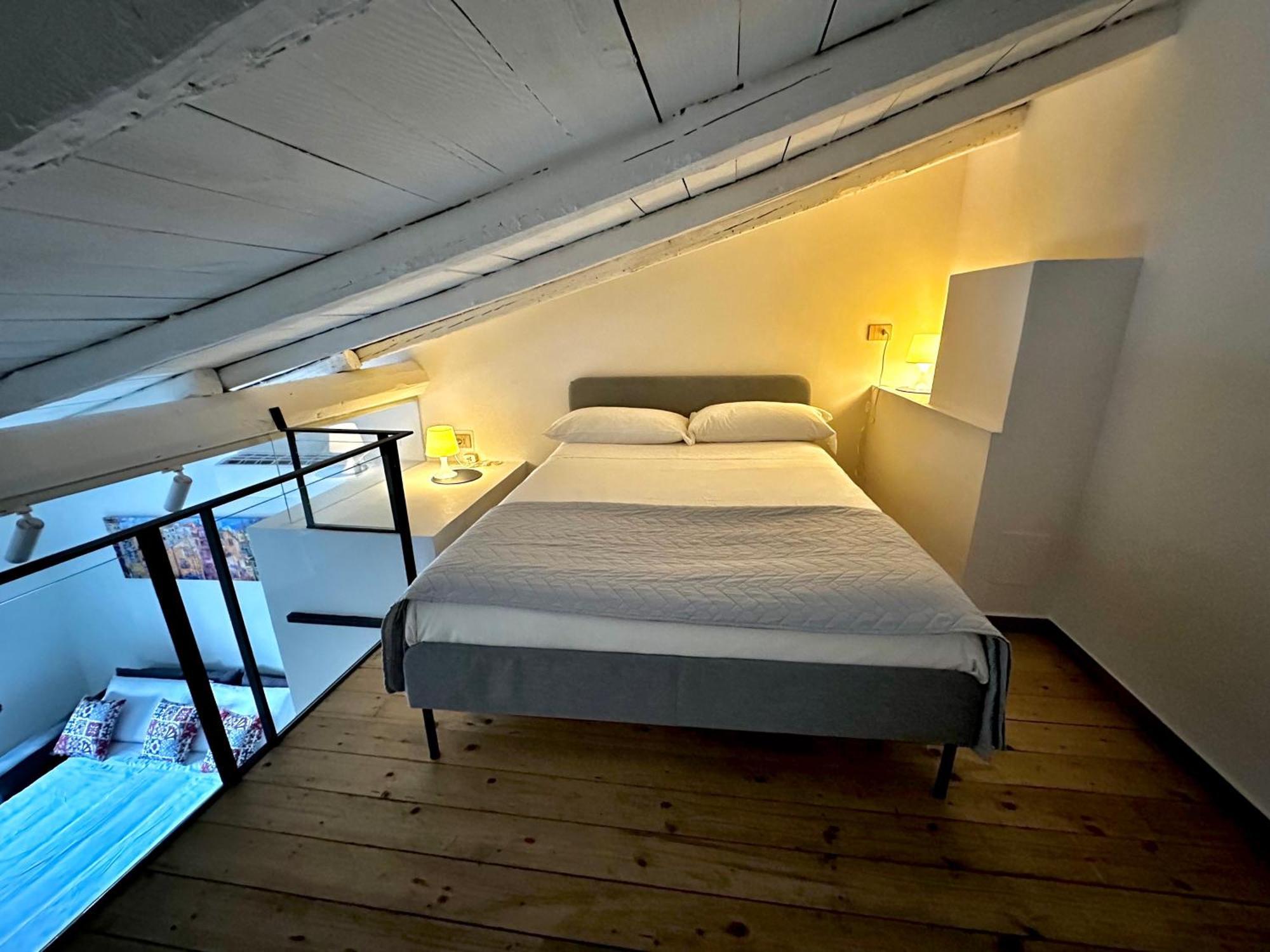 Ninetti Guest House - Apt Centro Storico CTA Exterior foto